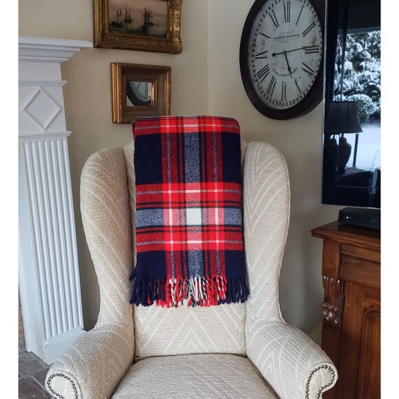 Vtg Troy Oversize Plaid Wool Fringe Throw Car Lap Stadium Bed Blanket 70" x 60" - Picture 3 of 12
